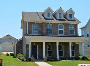 10 Tall Oak Blvd SW, Huntsville, AL 35824