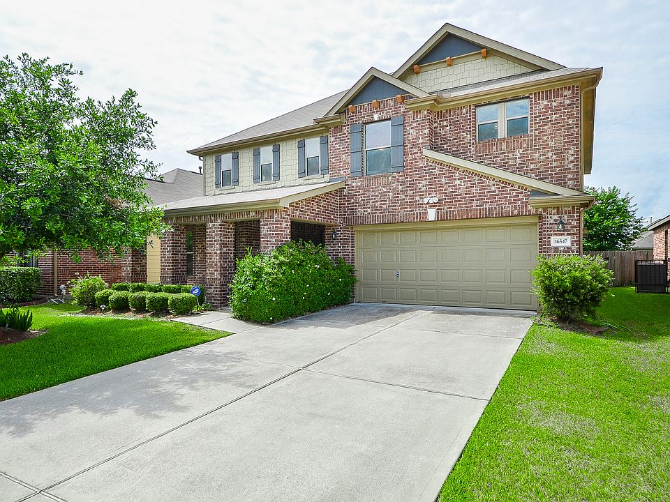 1st image of 16547 Lanesborough Dr
