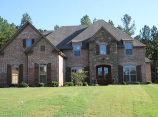 10451 Low Bridge Rd, Olive Branch, MS 38654