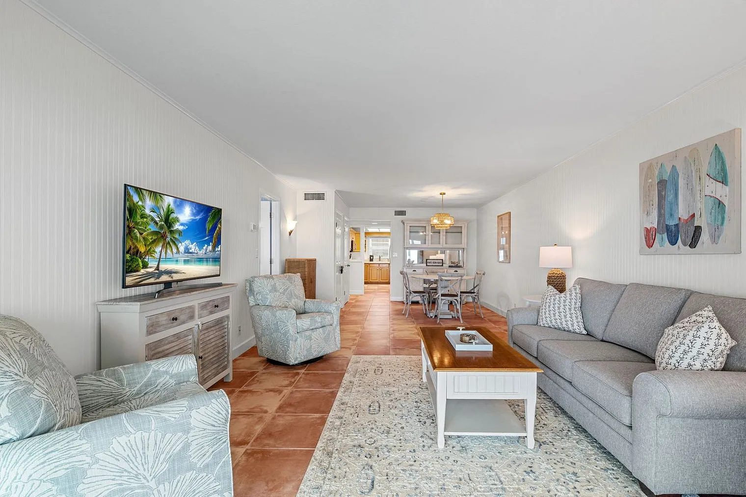 2 bed, 2.0 bath, 1173 sqft, $6,808 — Photo 3
