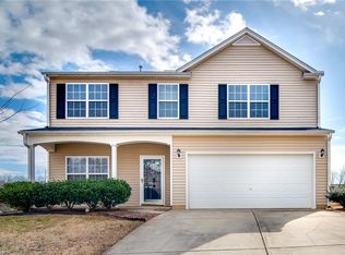 4818 Redland Ct, Mc Leansville, NC 27301