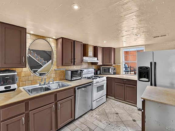 3rd image of 9431 Lou Drive