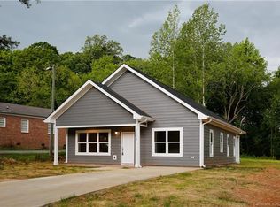 2008 B Ave, Charlotte, NC 28216