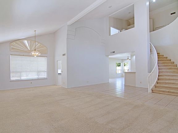 2nd image of 5432 E Woodridge Dr