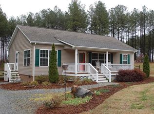 42 Vera Ln, Columbus, NC 28722