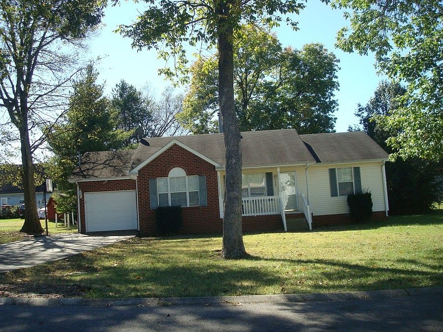 1st image of 223 Vernon Traylor Dr
