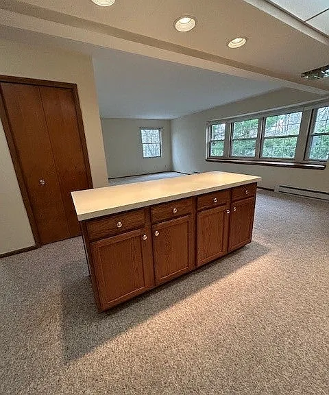 119 Burlington Oval Dr #10 — Photo 7