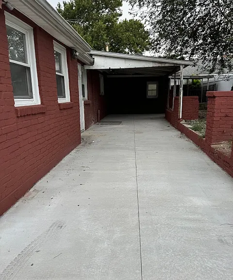 33 Mervin St #1 — Photo 8