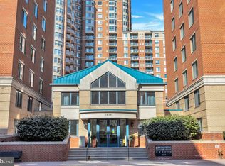 3835 9th St #805E, Arlington, VA 22203