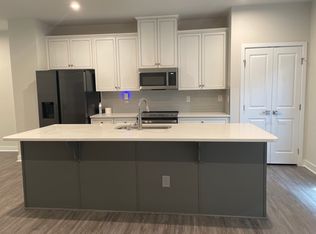 539 Nantahala Dr, Charlotte, NC 28211