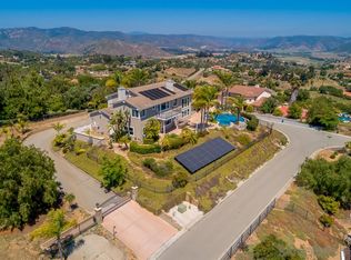 2772 Val Dale Dr, Escondido, CA 92025