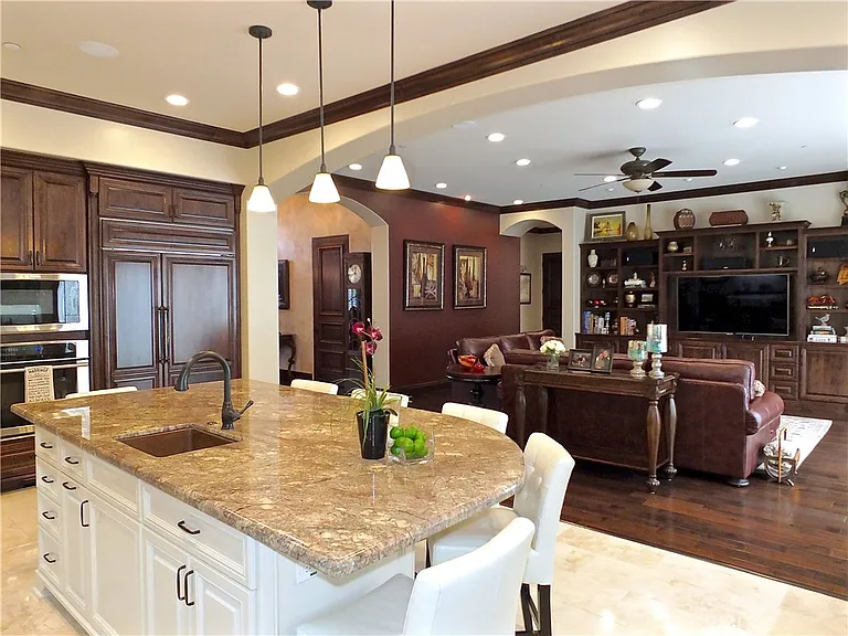 2104 Ruhland Ave — Photo 24