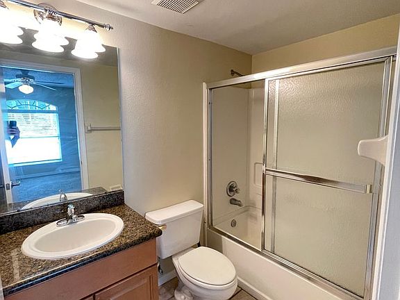 5th image of 14722 Par Club Cir