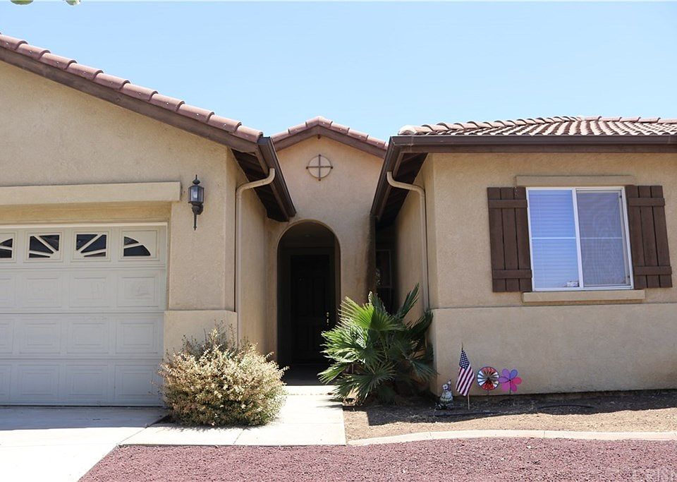 1st image of 28240 Amaryliss Way
