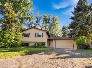 630 Hall Ln, Minneapolis, MN 55411