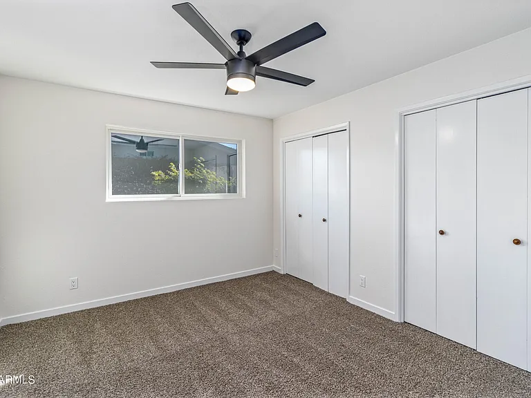 1303 W Devonshire St #1 — Photo 22