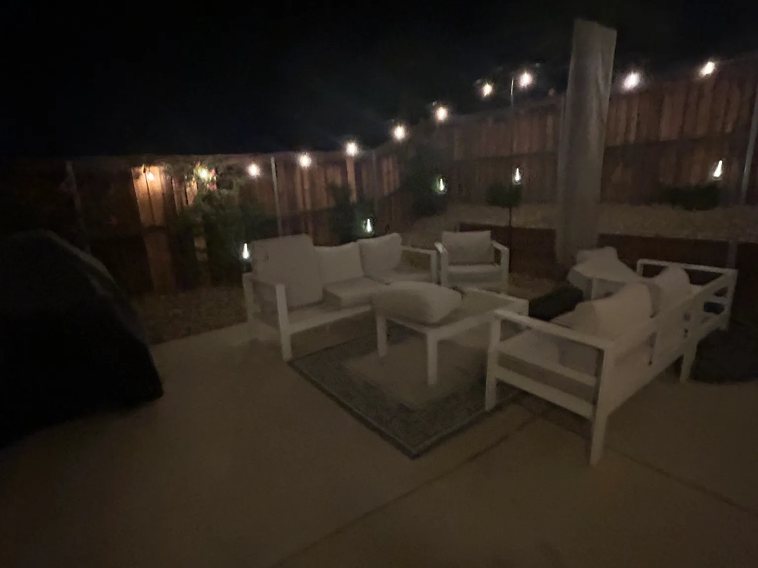 4 bed, 2025 sqft, $3,300 — Photo 1