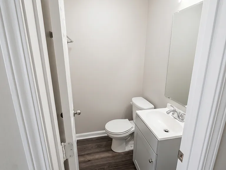 Key Street Townhomes — Photo 39