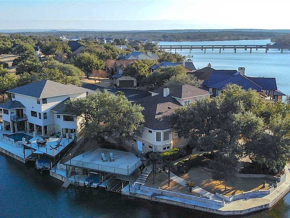 1st image of 101 River Park Dr