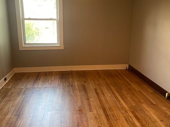 4th image of 3372 Dawson St Floor 1