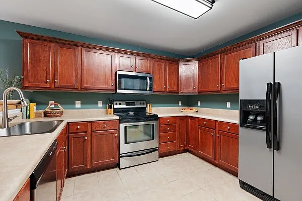 3 bed, 2.5 bath, 2000 sqft, $2,500 — Photo 3