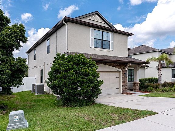 4th image of 612 SILVERTHORN PLACE