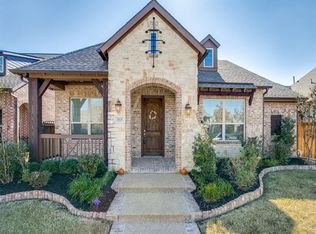 1010 Crystal Oak Ln, Arlington, TX 76005