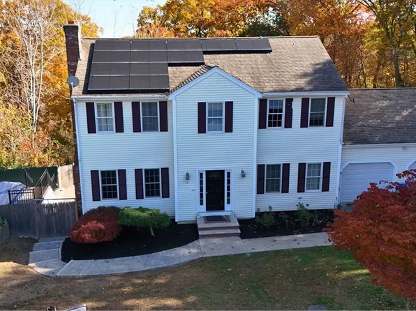 13 Rogers St, Milford, MA 01757