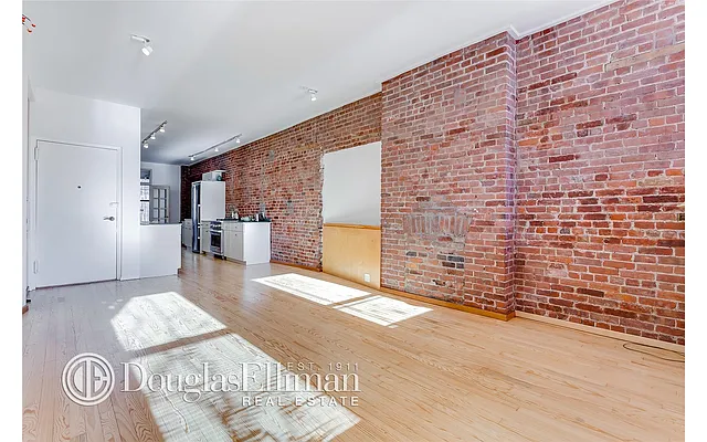 Rented by Douglas Elliman | media 32