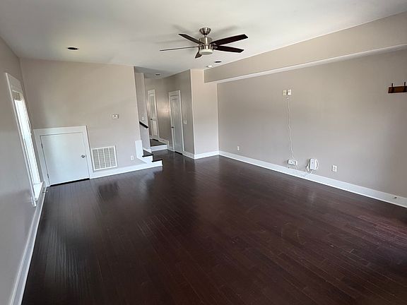 3rd image of 2621 Pennington Ave