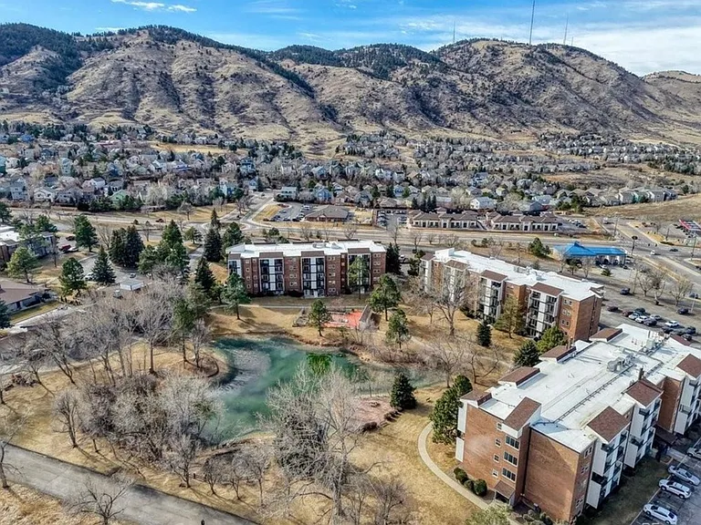 1150 Golden Cir #501 — Photo 30