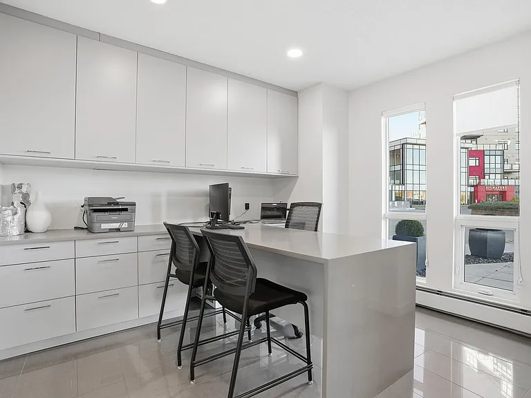5145 Windermere Blvd SW — Photo 14