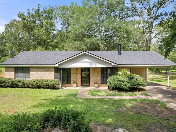 1604 Bentley Rd, Diana, TX 75640