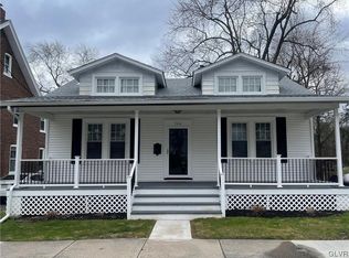 726 W State St, Coopersburg, PA
