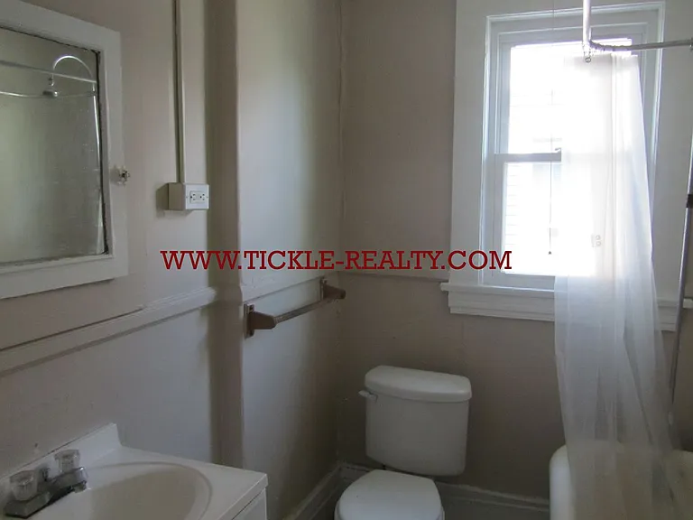 310 Meigs St — Photo 6