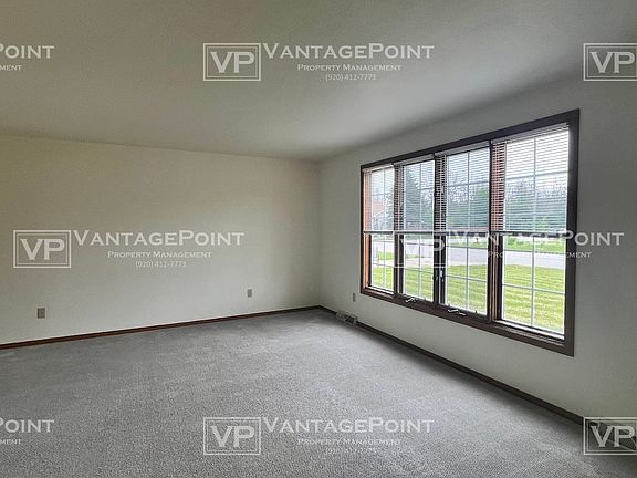 3rd image of 1025 Melody Dr