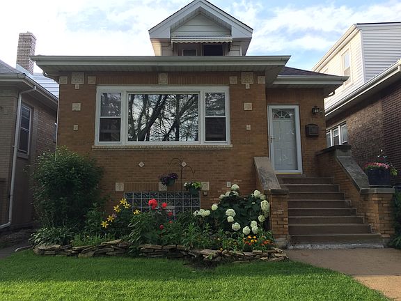 2nd image of 7912 W Barry Ave