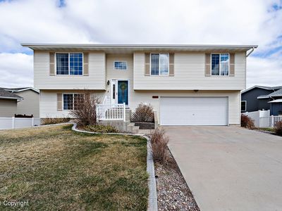 2468 Beaver Dr, Gillette, WY, 82718