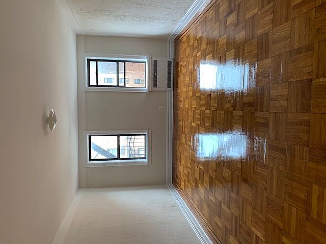 1st image of 100 E 18th St APT 4A