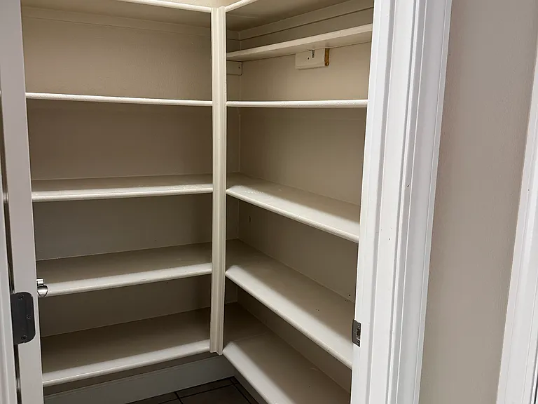 walk-in pantry