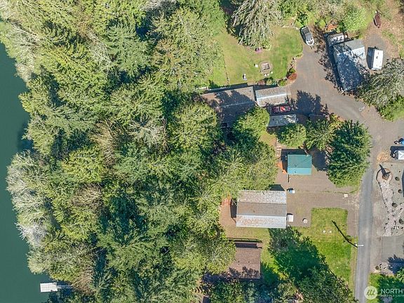 3rd image of 304 Winston Creek Rd. B10L2