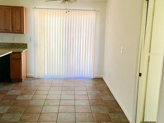 3rd image of 862 S Mollison Ave APT 14