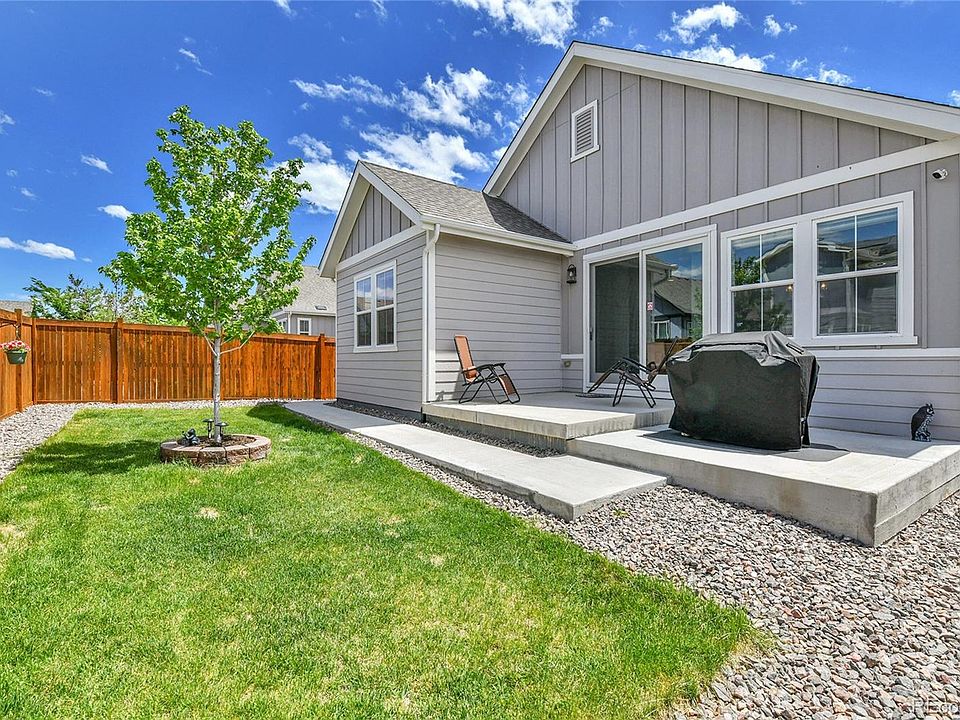 1st image of 27853 E 8th Avenue
