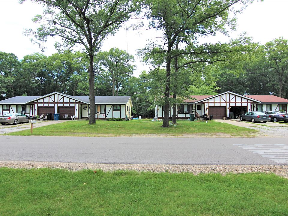 1st image of 2346 Lincoln Park Dr