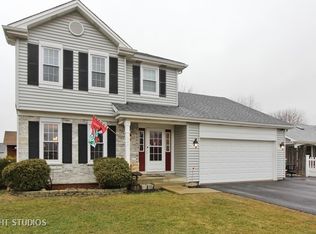 511 Old Country Way, Wauconda, IL 60084