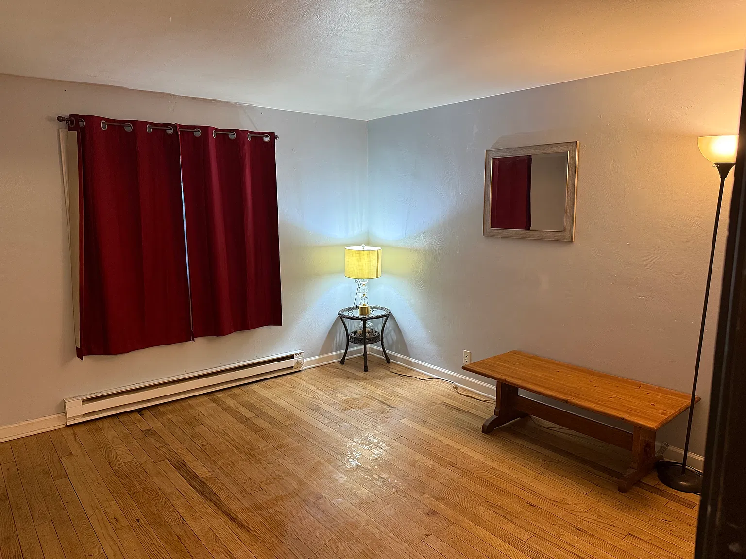 2 bed, 600 sqft, $975 — Photo 2