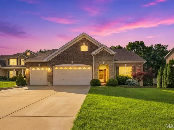 648 Wyndview Dr, Lake Saint Louis, MO 63367
