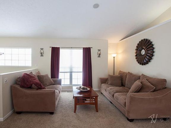 5th image of 732 Cashew Ct NW