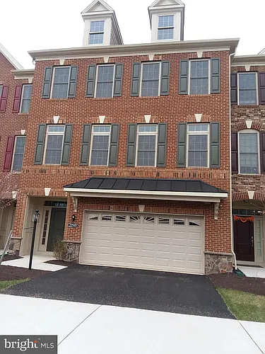 22595 Windsor Locks Sq Photo 1