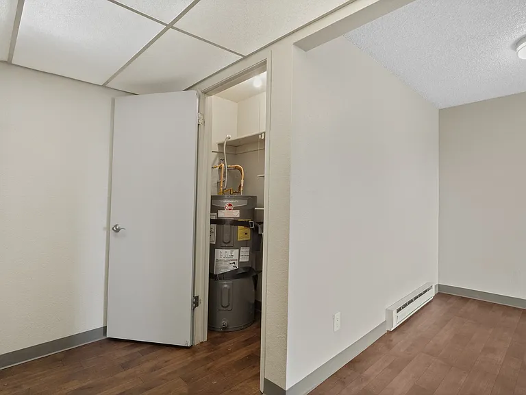 2x1 - Storage Area